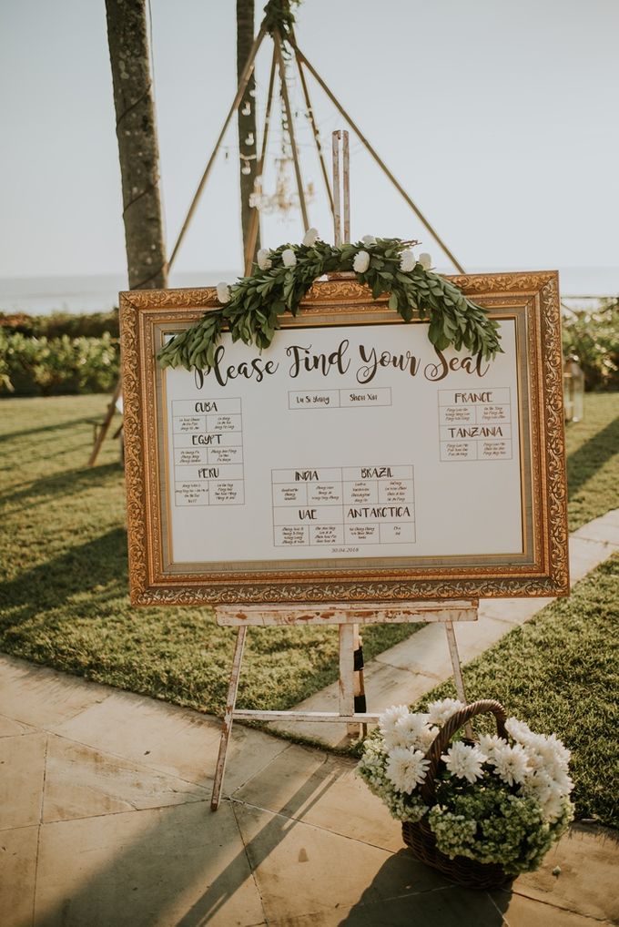 Bali Greenery Rustic with Boho Touch Wedding Decoration by Eurasia Wedding - 009 Bali Greenery Rustic with Boho Touch Wedding Decoration by Eurasia Wedding - 009