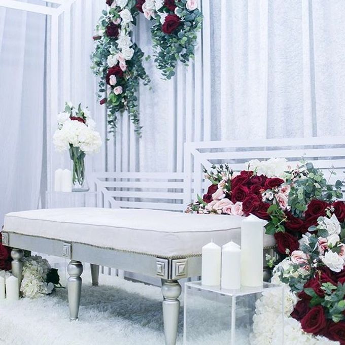 The Calla Dais by The Calla - 002 The Calla Dais by The Calla - 002