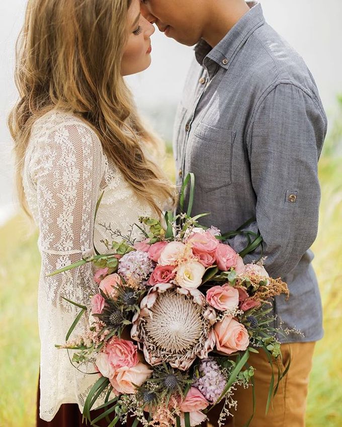 Bouquets by Weddings by TV - 035 Bouquets by Weddings by TV - 035