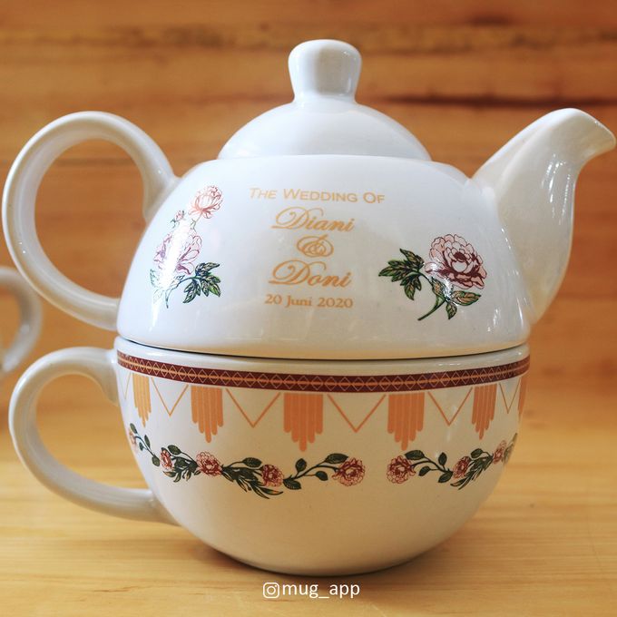 THE WEDDING OF DIANI & DONI by Mug-App Wedding Souvenir - 002 THE WEDDING OF DIANI & DONI by Mug-App Wedding Souvenir - 002