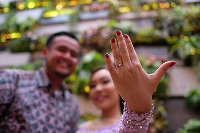 Monik Indra Engagement by Chandira Wedding Organizer - 003 Monik Indra Engagement by Chandira Wedding Organizer - 003