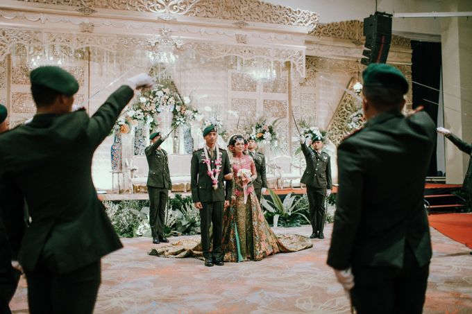 Pedang Pora & Resepsi by Kisah Kita Wedding Planner & Organizer - 015 Pedang Pora & Resepsi by Kisah Kita Wedding Planner & Organizer - 015