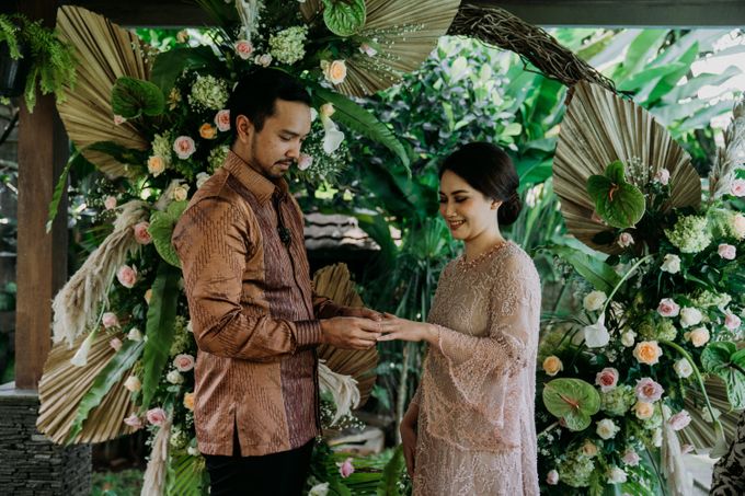 Inka & Gavin Engagement by AKSA Creative - 015