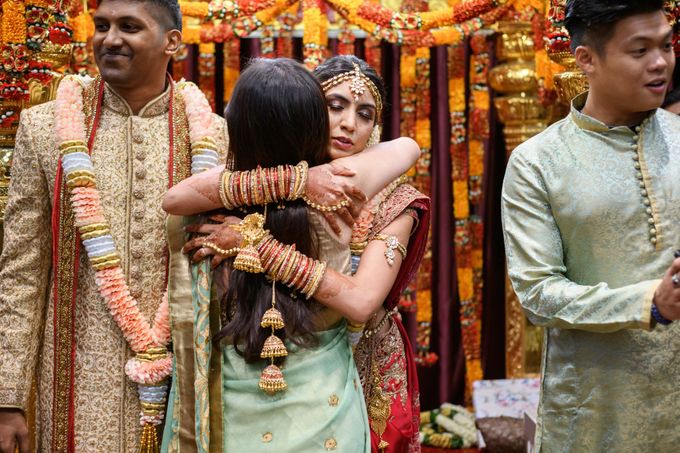 Traditional Indian Wedding of Arunn & Shalini by GrizzyPix Photography - 042