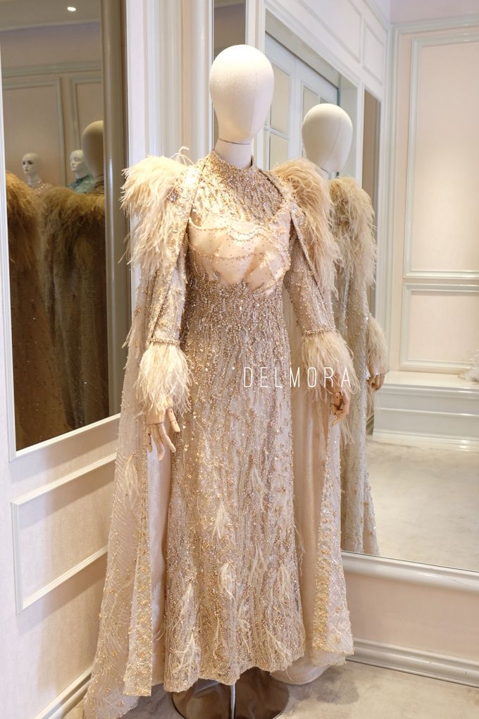 WEDDING GOWN by DELMORA - 004 WEDDING GOWN by DELMORA - 004