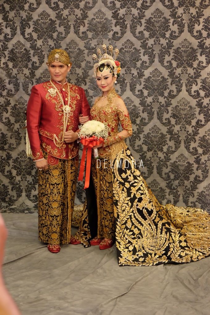 WEDDING PARTY KEBAYA MODERN / TRADISIONAL by DELMORA - 005 WEDDING PARTY KEBAYA MODERN / TRADISIONAL by DELMORA - 005