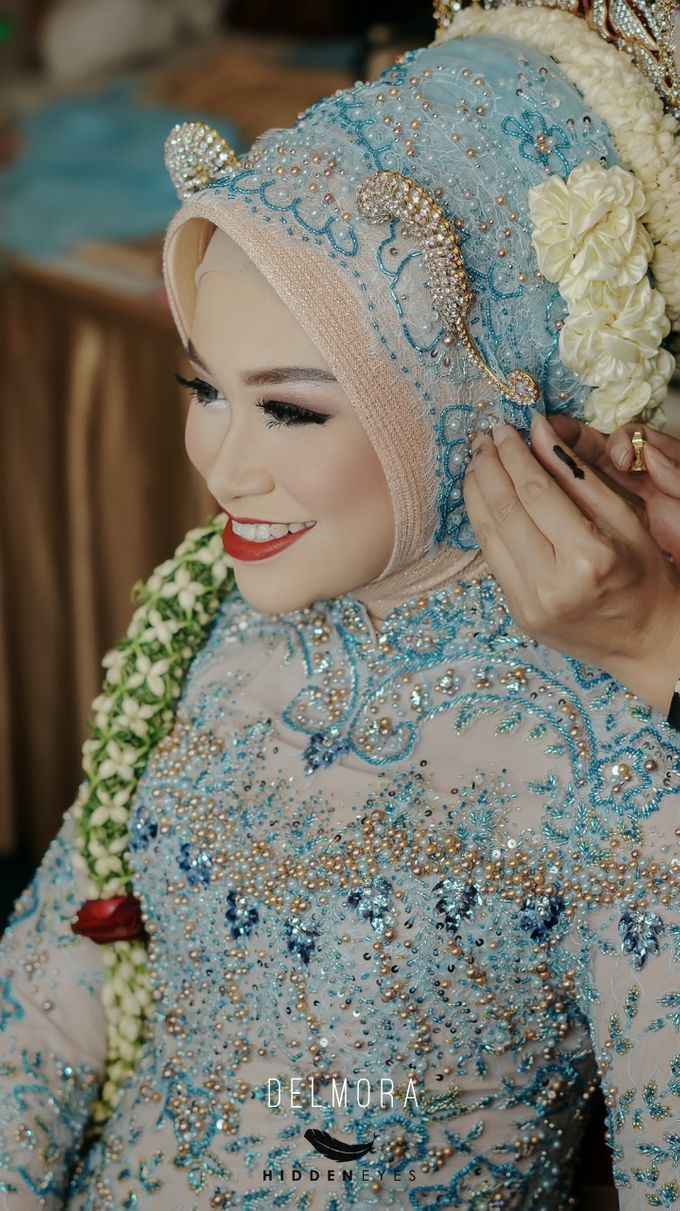 WEDDING PARTY KEBAYA MODERN / TRADISIONAL by DELMORA - 021 WEDDING PARTY KEBAYA MODERN / TRADISIONAL by DELMORA - 021