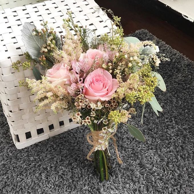 Bridal Hand Bouquet by Petite Fleur SG - 030 Bridal Hand Bouquet by Petite Fleur SG - 030