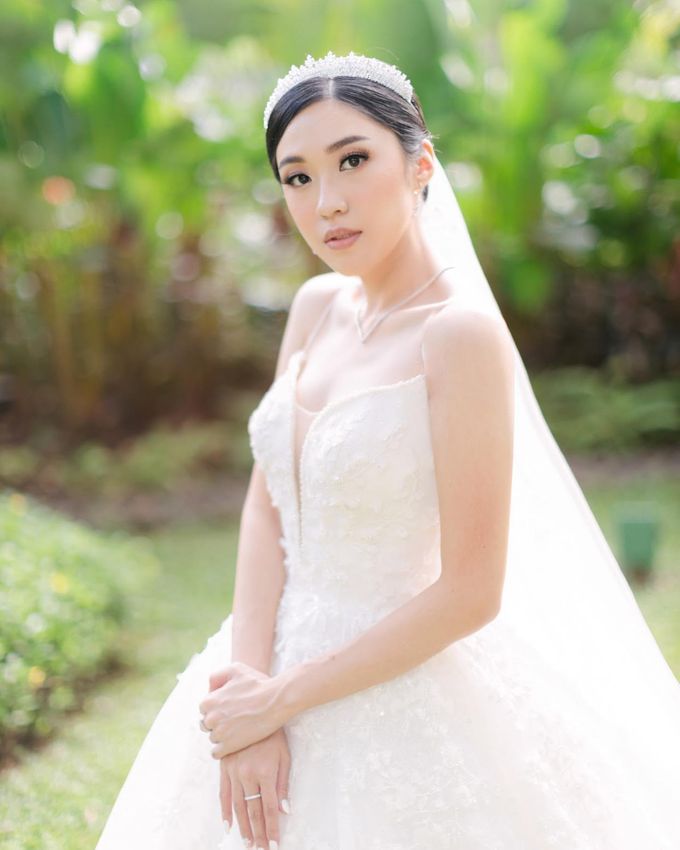 The Wedding of Mr. Jeffry & Ms. Jessica by Ilona Headpiece & Crown - 009 The Wedding of Mr. Jeffry & Ms. Jessica by Ilona Headpiece & Crown - 009