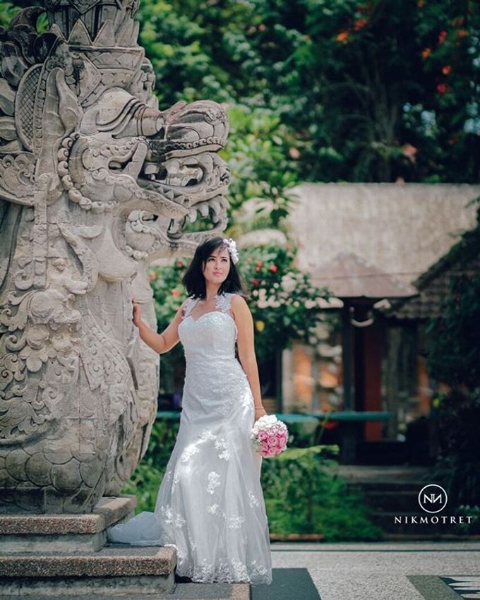 Product Detail Project by Yugana Bridal - 008 Product Detail Project by Yugana Bridal - 008
