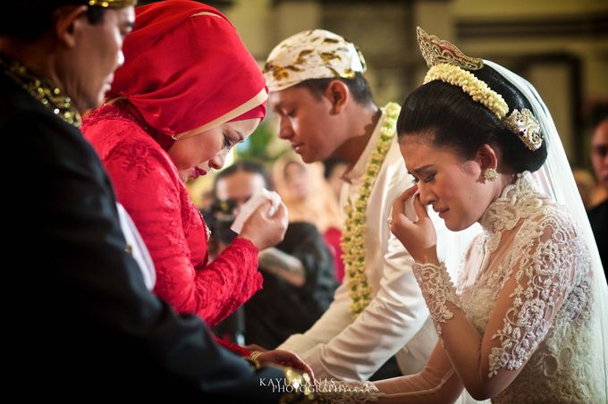 Gessa And Adjie Wedding Ceremony by D&D Professional Make Up Artist & Kebaya By Dindin Nurdiansyah - 015