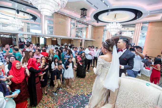 Malay Wedding Extraordinaire Celebration - Daniaal & Suhaila by Born2talk - 011 Malay Wedding Extraordinaire Celebration - Daniaal & Suhaila by Born2talk - 011