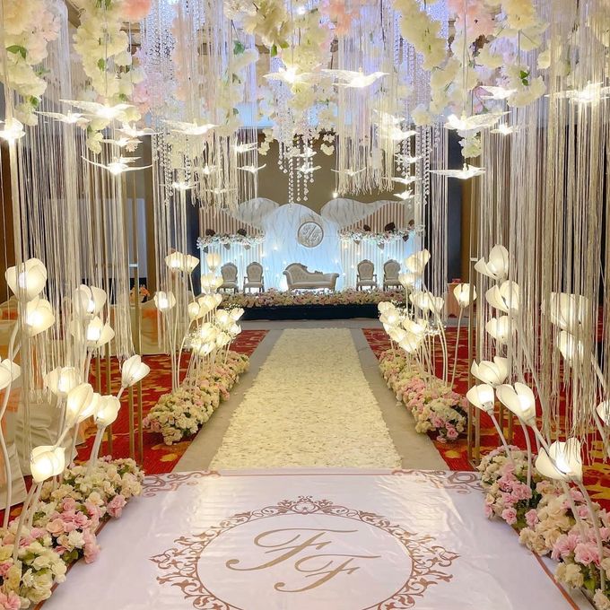 ROMANTIC WEDDING PACKAGE by Swiss-Belhotel Pangkalpinang - 004