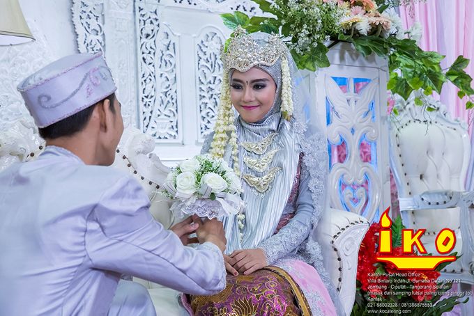 Rias & Busana Pengantin by IKO Catering Service dan Paket Pernikahan - 043 Rias & Busana Pengantin by IKO Catering Service dan Paket Pernikahan - 043