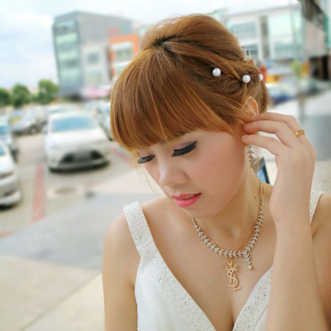 Makeup makes you more confident by Calsyelisa MUA - 002 Makeup makes you more confident by Calsyelisa MUA - 002