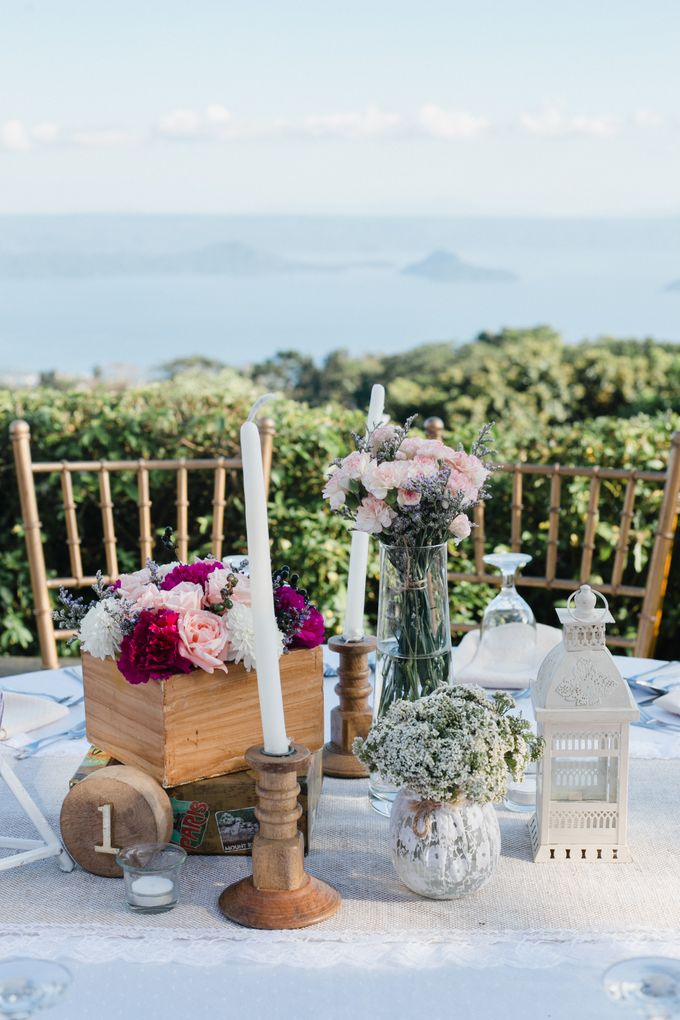 A Travel Themed Wedding of Arid & Lia by Peach Frost Studio - 025 A Travel Themed Wedding of Arid & Lia by Peach Frost Studio - 025