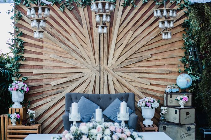 A Travel Themed Wedding of Arid & Lia by Peach Frost Studio - 027 A Travel Themed Wedding of Arid & Lia by Peach Frost Studio - 027