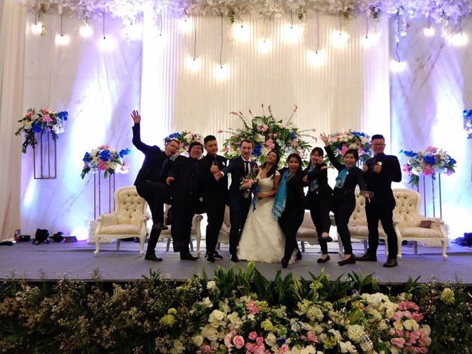 Andrea & Fransisca Wedding by deVOWed Wedding & Event Planner - 016