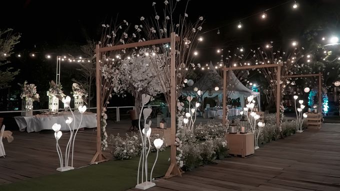Wedding Day Youngky & Dewi 5 Desember 2020 by D'banquet Pantai Mutiara - 021 Wedding Day Youngky & Dewi 5 Desember 2020 by D'banquet Pantai Mutiara - 021