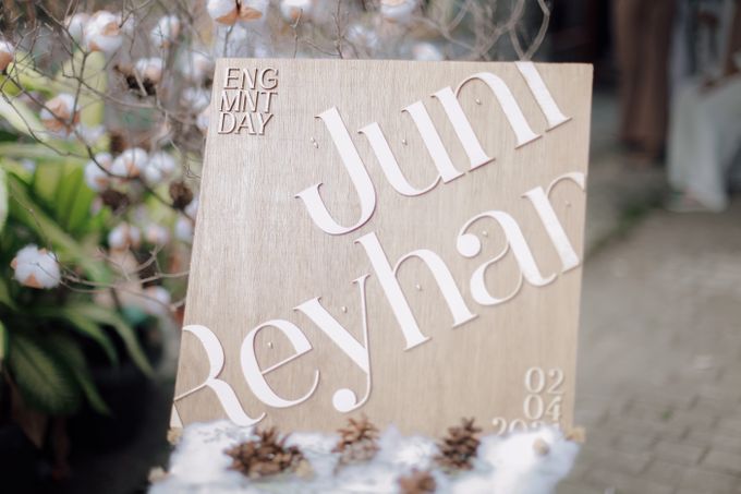 ENGAGEMENT MOMENT - JUNI & REYHAN by Esper Photography - 009 ENGAGEMENT MOMENT - JUNI & REYHAN by Esper Photography - 009