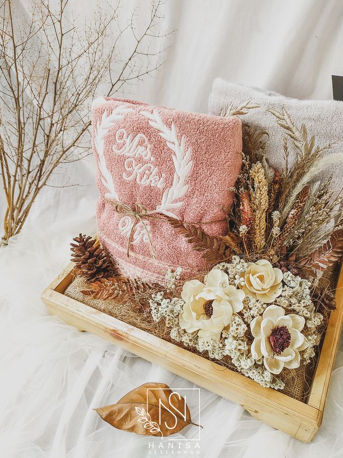 Seserahan Rustic Terbaru 2022  - Seserahan Bogor Cibinong Depok - The Wedding of Kiki & Dhani by Hanisa Seserahan - 010