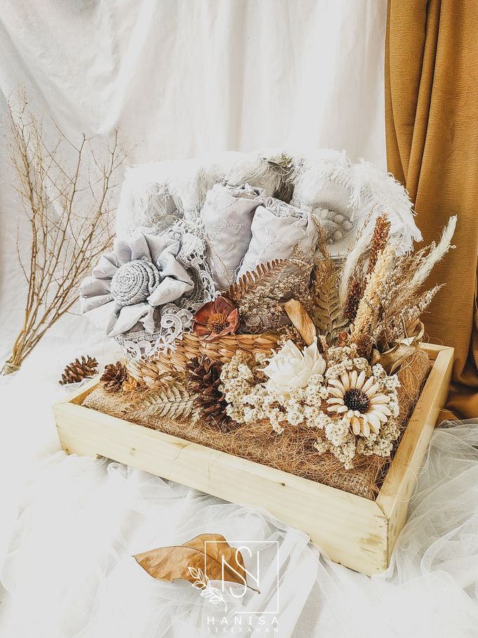 Seserahan Rustic Terbaru 2022  - Seserahan Bogor Cibinong Depok - The Wedding of Kiki & Dhani by Hanisa Seserahan - 014