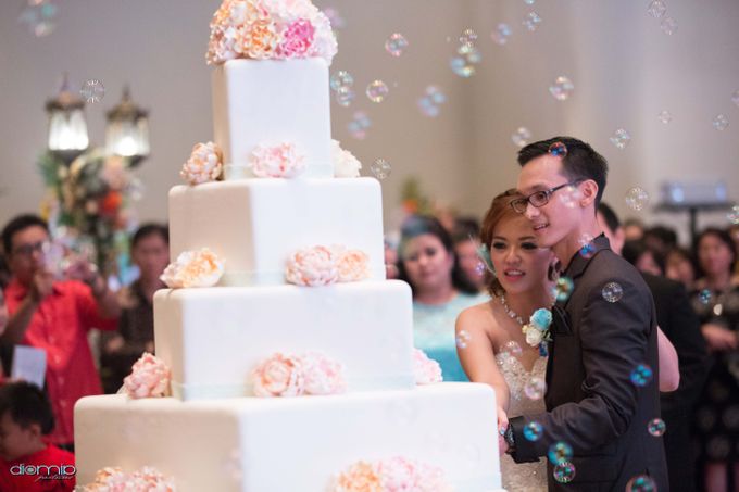 Wedding Day Handry & Vonni by She La Vie Organizer & Decoration - 013 Wedding Day Handry & Vonni by She La Vie Organizer & Decoration - 013