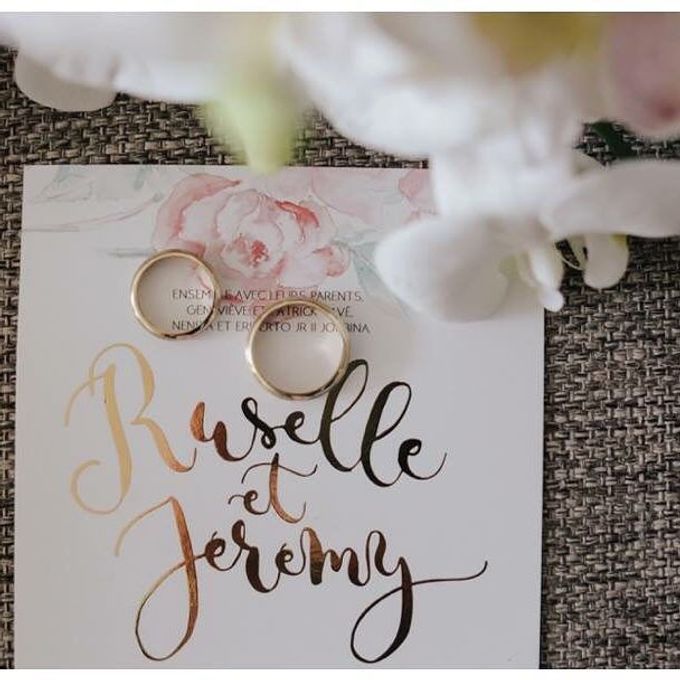 Watercolor and Calligraphy Wedding Invitations by First of April - 002 Watercolor and Calligraphy Wedding Invitations by First of April - 002