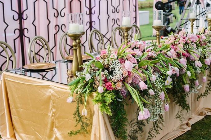 Glamourous Pink Ombre Wedding at Ayana by Flora Botanica Designs - 018 Glamourous Pink Ombre Wedding at Ayana by Flora Botanica Designs - 018