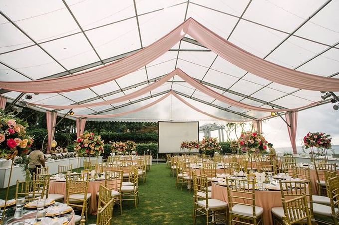 Glamourous Pink Ombre Wedding at Ayana by Flora Botanica Designs - 006 Glamourous Pink Ombre Wedding at Ayana by Flora Botanica Designs - 006