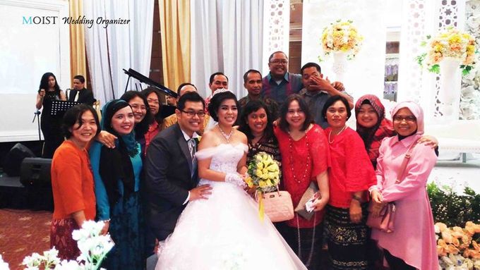 Budiman & Suryani 01102016 Hotel Santika Premier by Moist Wedding Planner & Organizer - 009