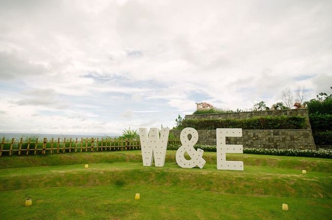 Glamourous Pink Ombre Wedding at Ayana by Flora Botanica Designs - 001