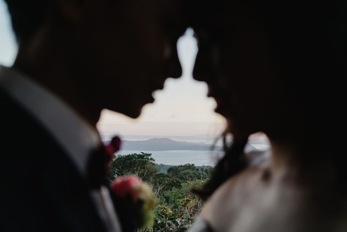 A Travel Themed Wedding of Arid & Lia by Peach Frost Studio - 045 A Travel Themed Wedding of Arid & Lia by Peach Frost Studio - 045