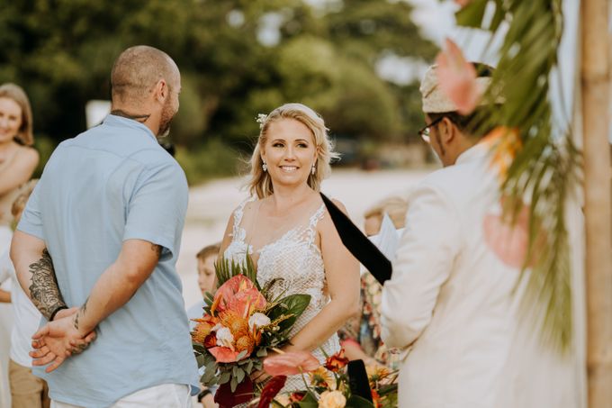 Katherine & Shawn's Wedding At Nusa Dua Beach by Amora Bali Weddings - 017 Katherine & Shawn's Wedding At Nusa Dua Beach by Amora Bali Weddings - 017