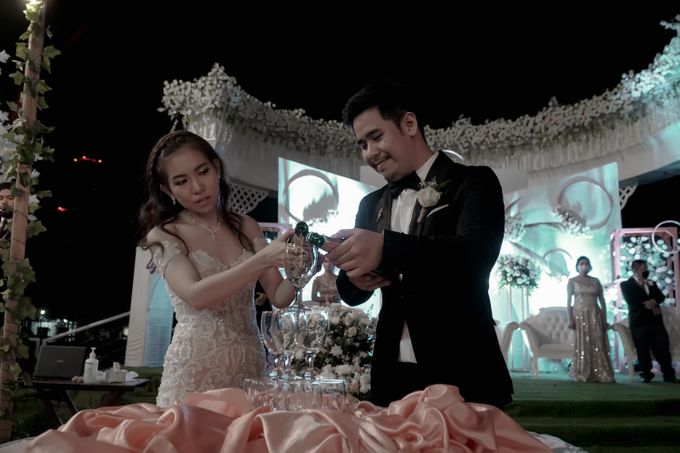 Wedding Day Youngky & Dewi 5 Desember 2020 by D'banquet Pantai Mutiara - 005 Wedding Day Youngky & Dewi 5 Desember 2020 by D'banquet Pantai Mutiara - 005
