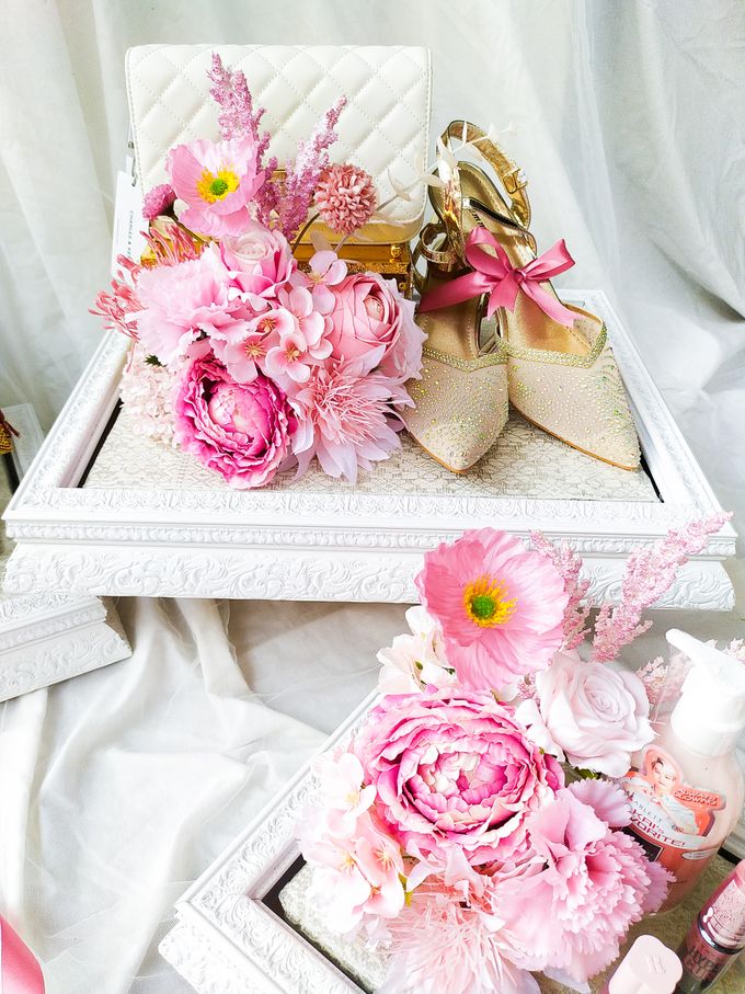 Jasa Hias & Sewa Kotak Seserahan/Hantaran Pernikahan Lamaran Cibinong-Bogor-Citeureup-Gunung Putri-Babakan madang-Cibubur-Ciangsana-Sentul-Sukamakmur by Hanisa Seserahan - 005
