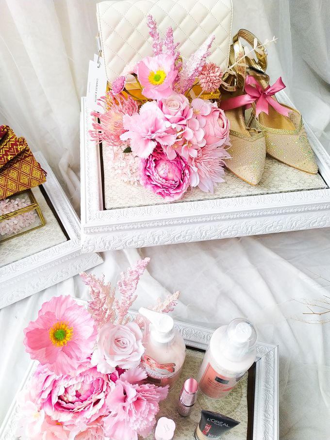 Jasa Hias & Sewa Kotak Seserahan/Hantaran Pernikahan Lamaran Cibinong-Bogor-Citeureup-Gunung Putri-Babakan madang-Cibubur-Ciangsana-Sentul-Sukamakmur by Hanisa Seserahan - 011