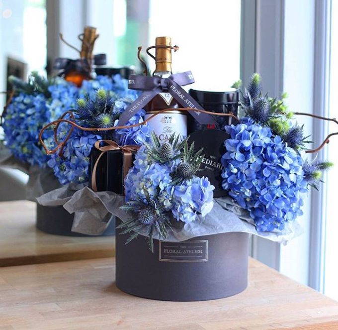 Signature Bloom Boxes by The Floral Atelier - 011 Signature Bloom Boxes by The Floral Atelier - 011