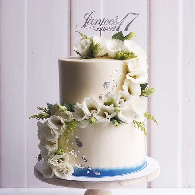 2 tiers Celebration Cake (Wedding, Birthdays, etc) by duchess bakes - 036 2 tiers Celebration Cake (Wedding, Birthdays, etc) by duchess bakes - 036