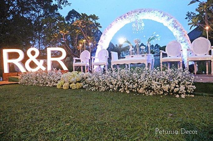 Rendy and Rizka Wedding
17 Dec 2017 by Petunia Decor - 010 Rendy and Rizka Wedding
17 Dec 2017 by Petunia Decor - 010