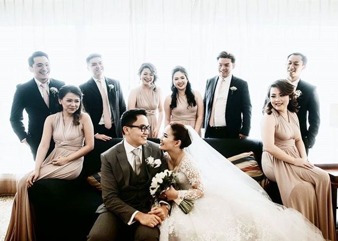 Beige at Frangky Amor Wedding by Imelda Hudiyono Bride - 004