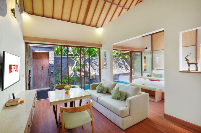 Honeymoon Package at Ini Vie Villa by Ayona Villa - 010 Honeymoon Package at Ini Vie Villa by Ayona Villa - 010