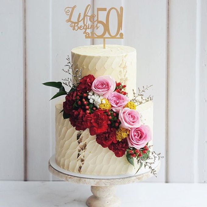 2 tiers Celebration Cake (Wedding, Birthdays, etc) by duchess bakes - 032 2 tiers Celebration Cake (Wedding, Birthdays, etc) by duchess bakes - 032