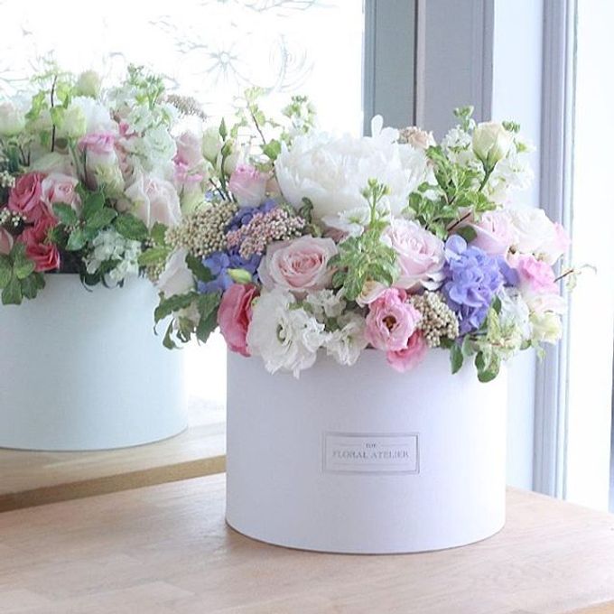 Signature Bloom Boxes by The Floral Atelier - 007 Signature Bloom Boxes by The Floral Atelier - 007