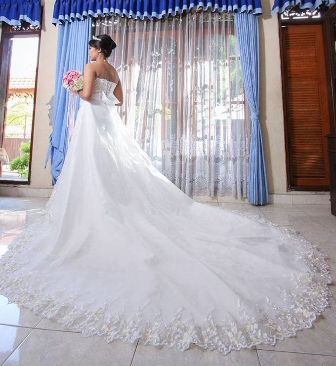 Product Detail Project by Yugana Bridal - 004 Product Detail Project by Yugana Bridal - 004