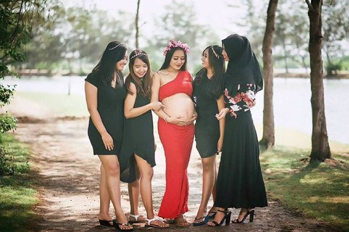 Maternity Project by Yugana Bridal - 011 Maternity Project by Yugana Bridal - 011