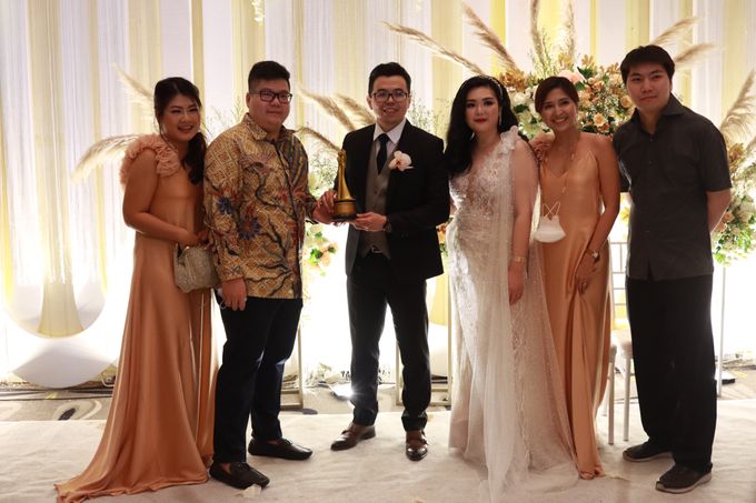Lounge Jazz wedding band at Double Tree Jakarta by Double V Entertainment by Double V Entertainment - 014 Lounge Jazz wedding band at Double Tree Jakarta by Double V Entertainment by Double V Entertainment - 014