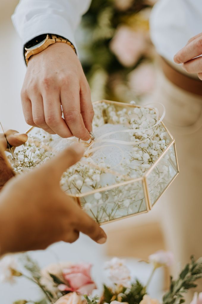 Kloe & Lochy's Wedding Celebration At Nusa Dua, Bali by Amora Bali Weddings - 019 Kloe & Lochy's Wedding Celebration At Nusa Dua, Bali by Amora Bali Weddings - 019