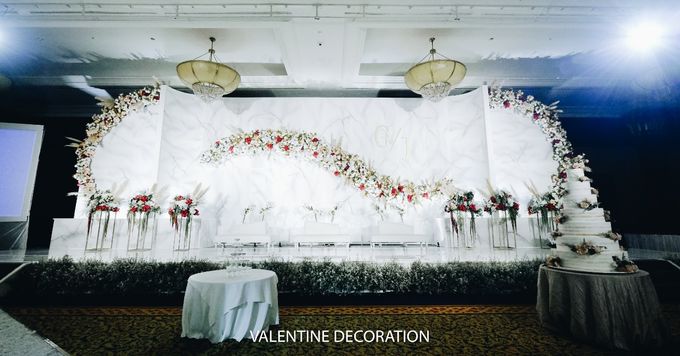 Glenn & Jesslyn Wedding Decoration at Puri Bengawan by Valentine Wedding Decoration - 019