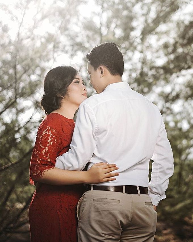 Fauzan & Engkit - Sweet Prewedding at Yogyakarta by TranslaticLab - 003 Fauzan & Engkit - Sweet Prewedding at Yogyakarta by TranslaticLab - 003